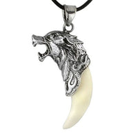 1 pcs Beautiful Man Wolf Tooth Necklace Titanium Steel Domineering Pendant Jewelry New collares grandes